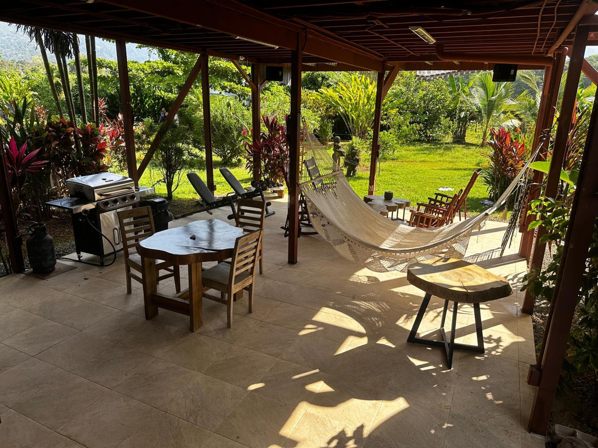 Uvita Oasis Retreat With Villa Cabins And Apartment Eksteriør bilde